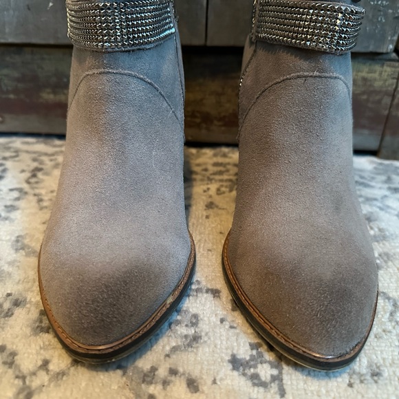 NWOT!!!!   🥰  Women’s Size 10 Nine West Booties - 4 Inch Heels - Picture 4 of 11